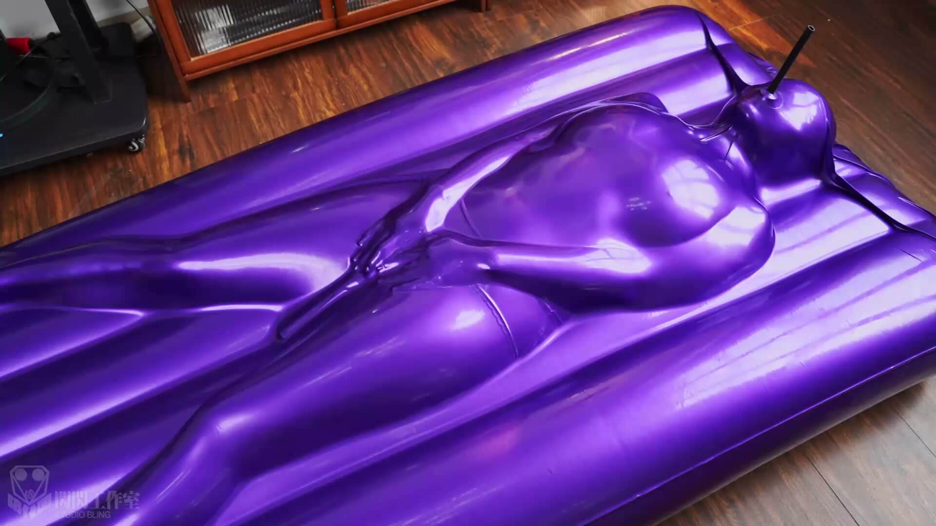 Inflatable & Exhausted – Latex Air Mattress, Vacuum Bed